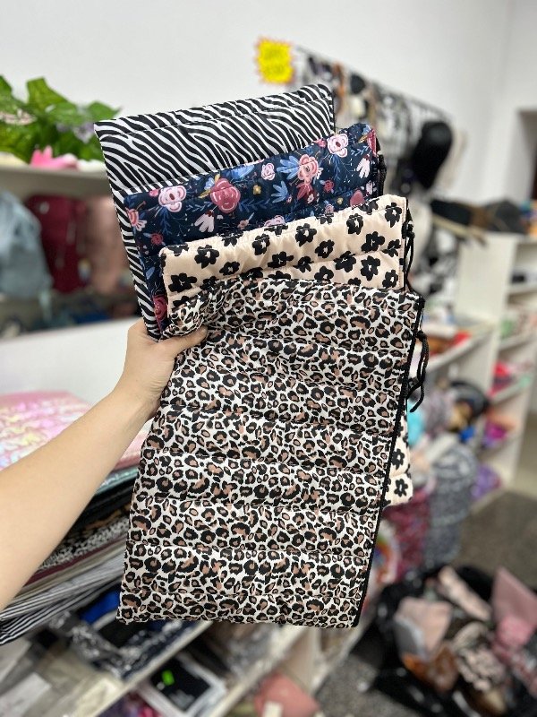 Producto - Portanotebook estampado puffer