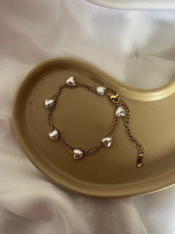 Producto - Pulsera doble corazones perlados - acero dorado