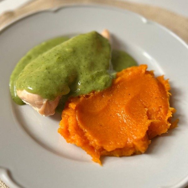 Producto - Pechuga de pollo a la florentina con puré de calabaza