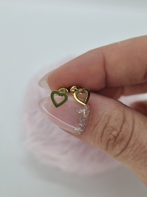 Producto - Aro abridor acero dorado corazon calado dor plano