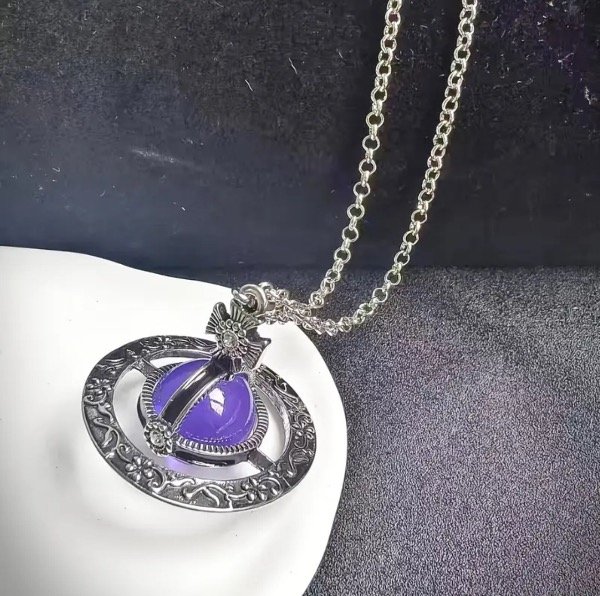 Producto - Collar Orbe Gothic Violet