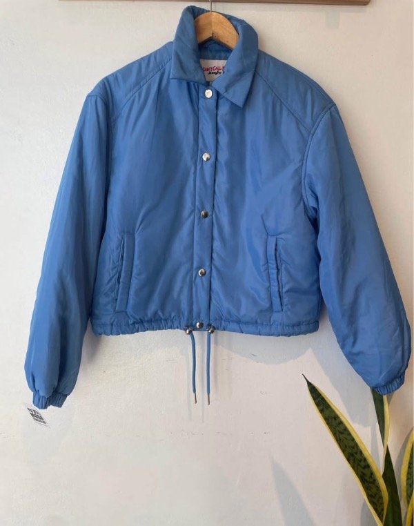 Producto - Campera celeste talle S