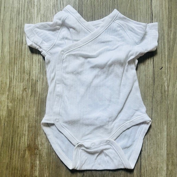 Producto - Batita Zara Blanca RN