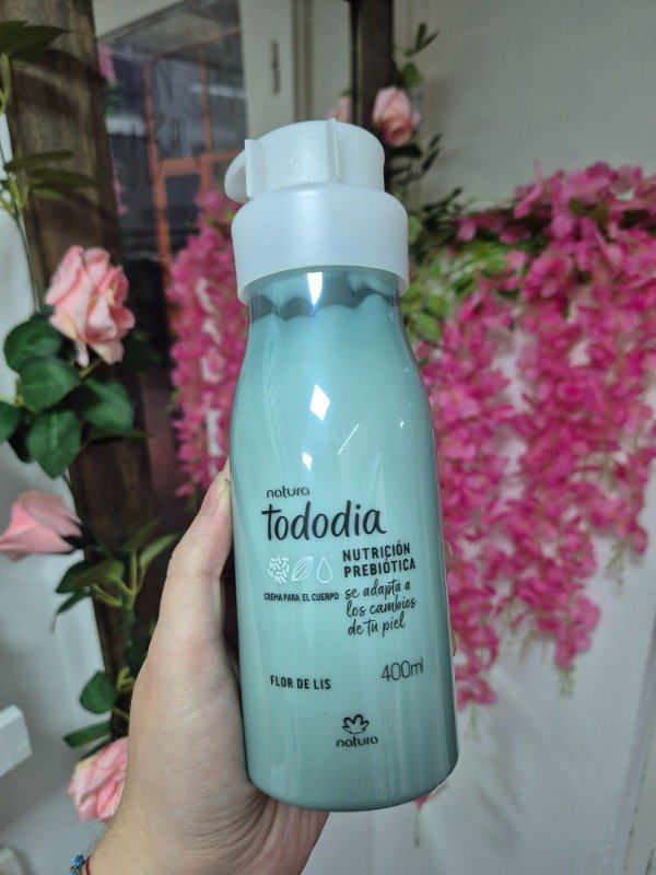 Producto - Crema Corporal Flor de Lis Natura