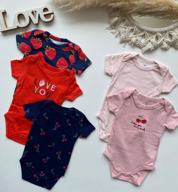 Producto - PACK X5 Bodys con diseños (12M) - COD 880