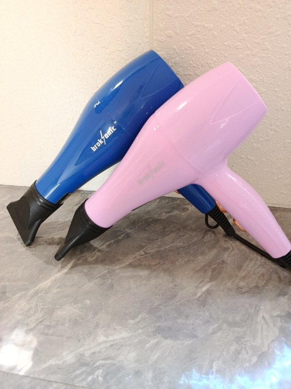 Producto - Secador de Pelo 220v