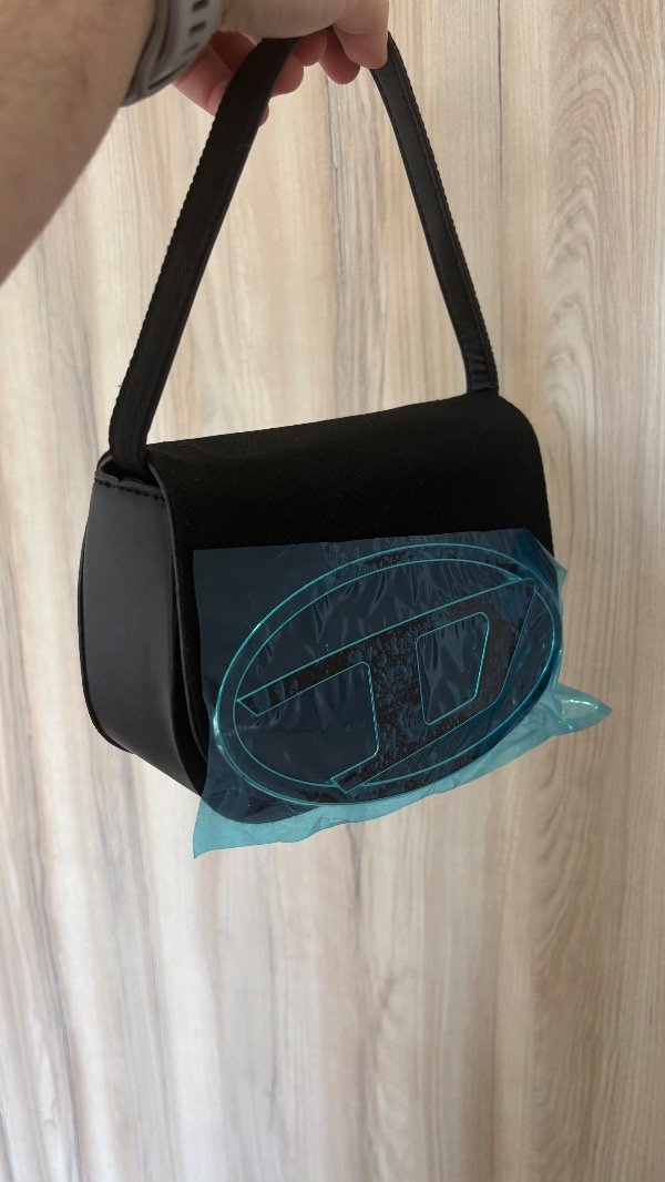 Producto - Minibag DIESEL negra doble correa - 9
