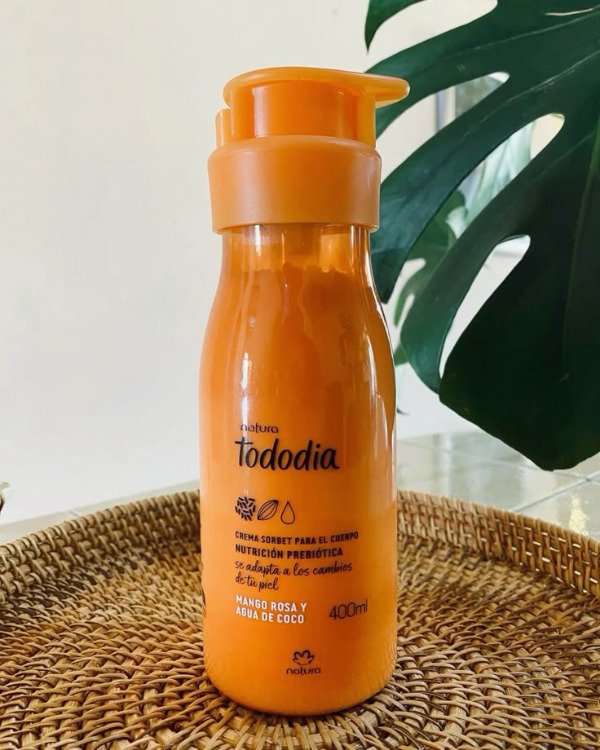 Producto - Crema corporal natura mango rosa y agua de coco