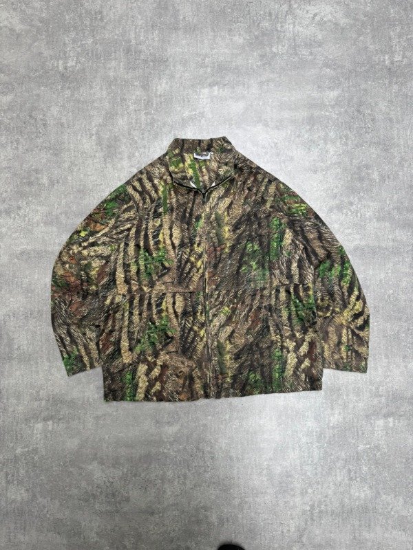 Producto - Campera CC x Realtree Vtg 90s T.XL