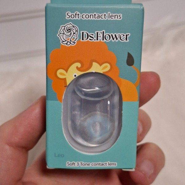 Producto - Lentes de contacto Leo con estuche y aplicador Ds.Flower