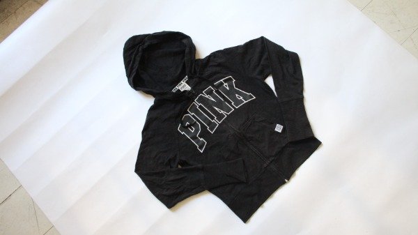 Producto - Victorias Secret PINK hoodie jacket.