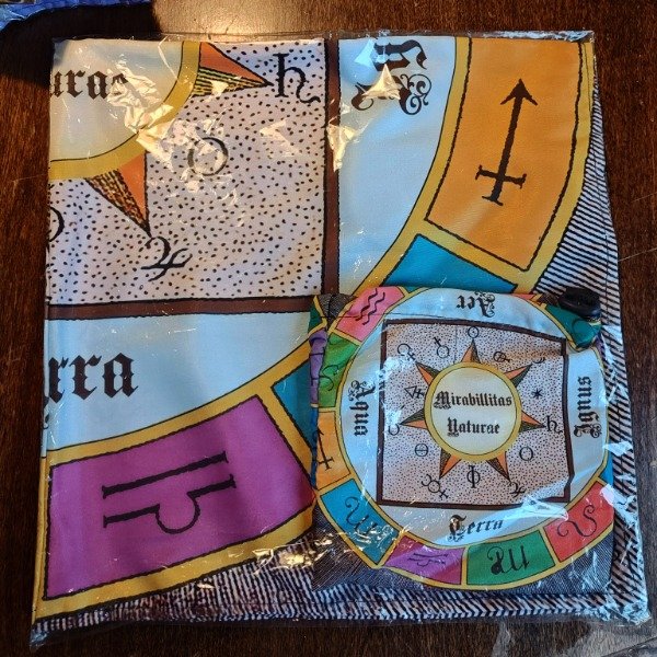 Producto - Paño de Tarot con bolsa (varios diseños) - 1