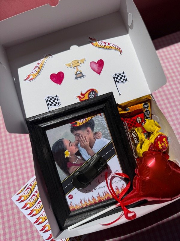 Producto - Box Hotweels 1