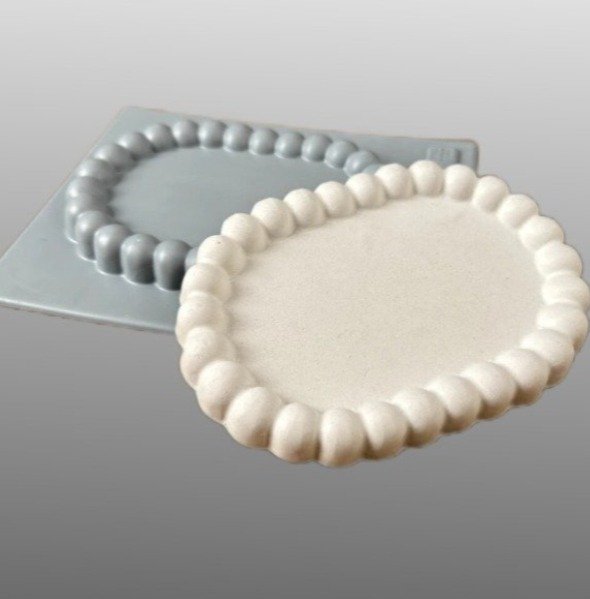Producto - Molde bandeja ovalada con borde