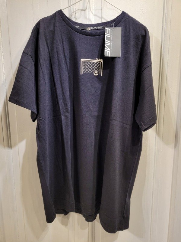 Producto - Remera FIUME negra logo arco algodón Nueva Con etiqueta Talle S - PRECIO: 21X