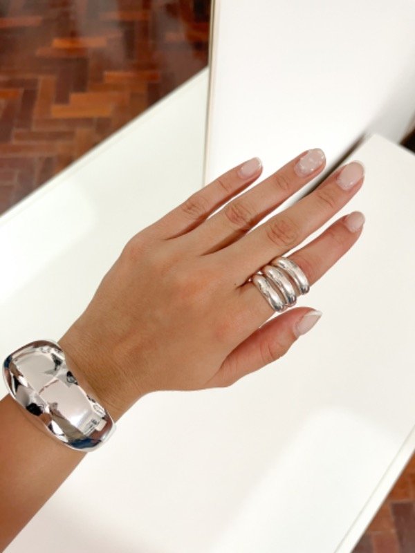 Producto - Anillo REBE plateado