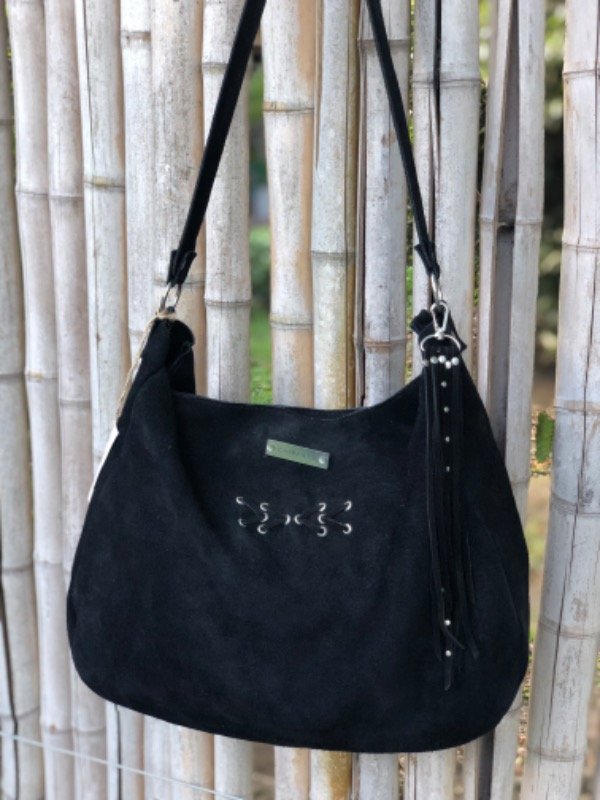 Producto - Cartera de gamuza negra