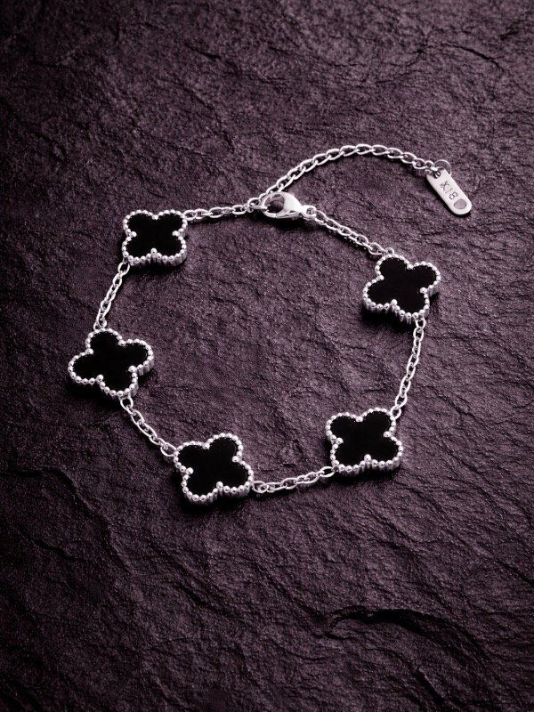 Producto - PULSERA VAN CLEEF PLATA NEGRO