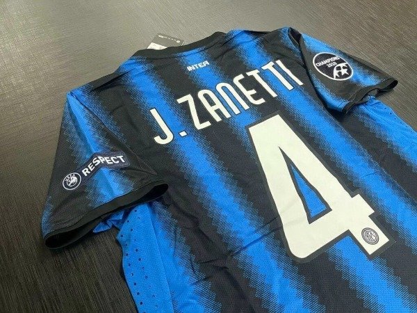 Producto - CAMISETA INTER IMPORTADA TITULAR RETRO 2010/2011 #4 J.ZANETTI - 3