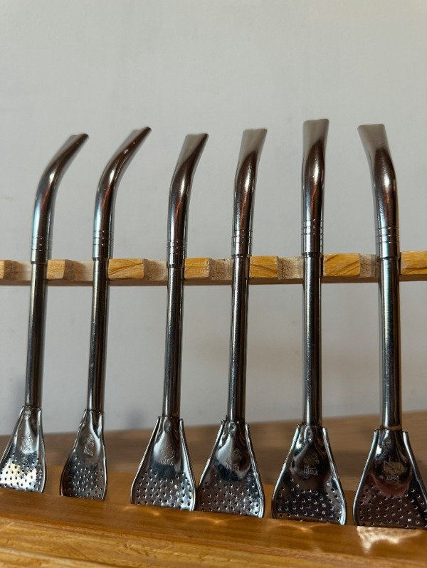 Producto - BOMBILLA PICO DE LORO