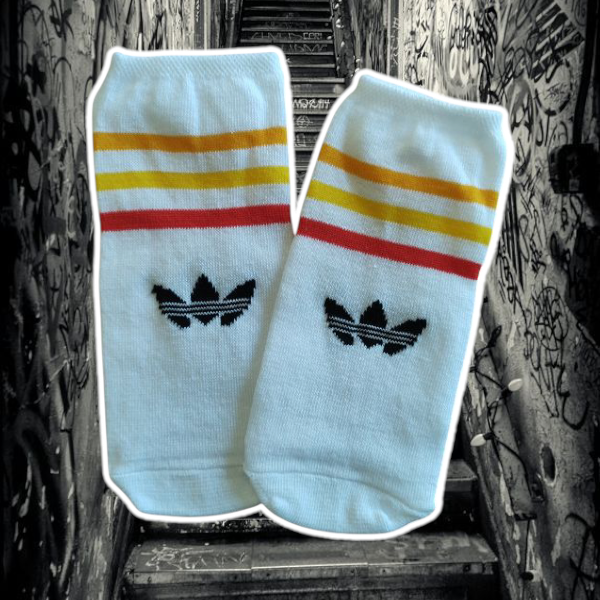 Producto - Adidas degrade naranja amarillo rojo