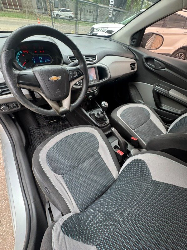 Producto - Chevrolet Onix 1.4 LT MT 2016 - 11