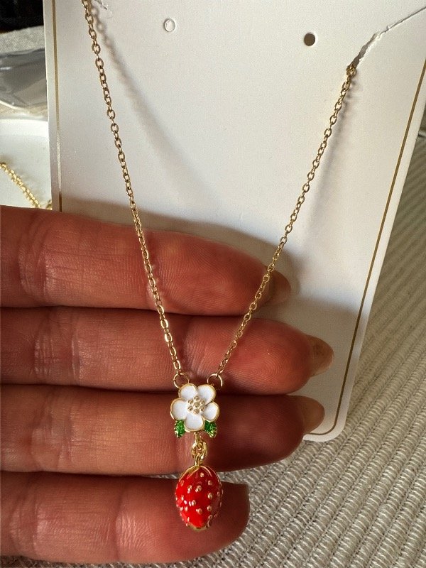 Producto - Conjunto Strawberry Flower Gold
