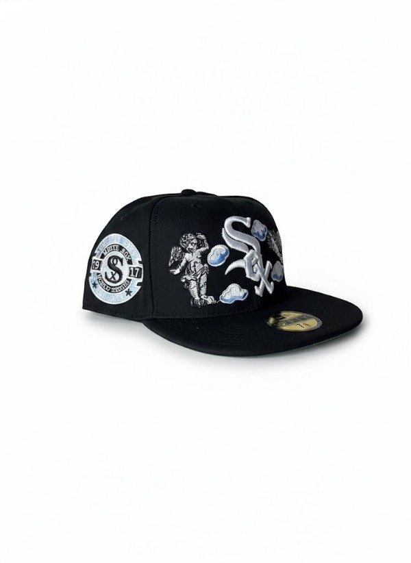 Producto - GORRA NEGRA SOX - ANGELITOS
