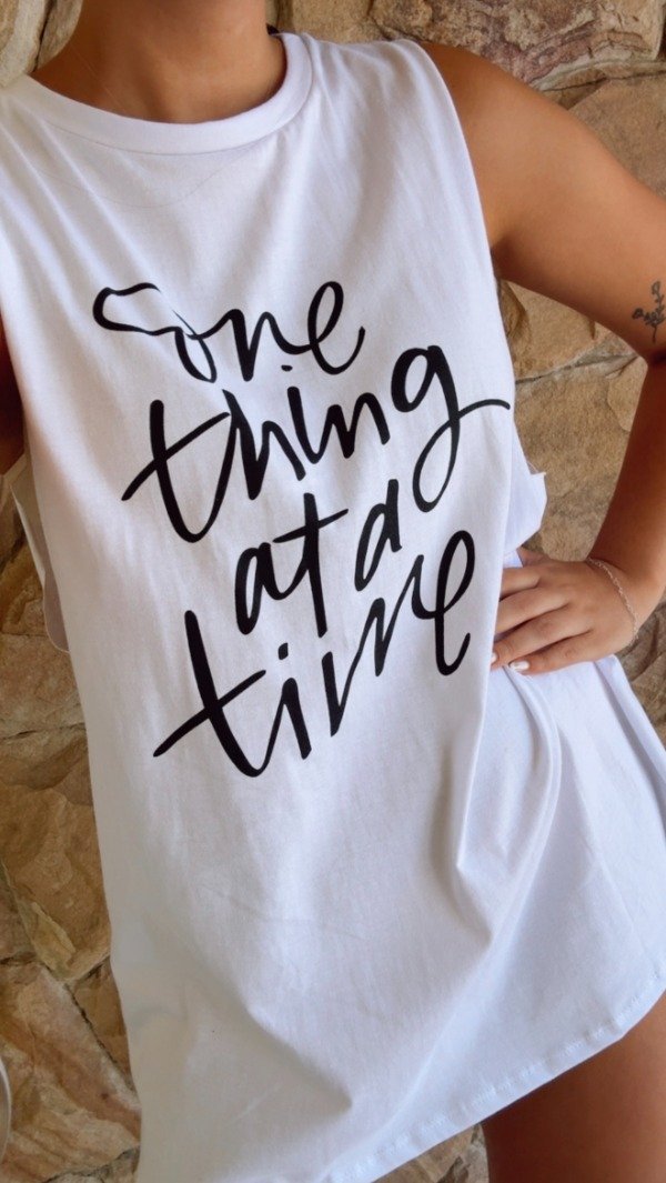 Producto - SUDADERA LARGA ONE THING AT A TIME