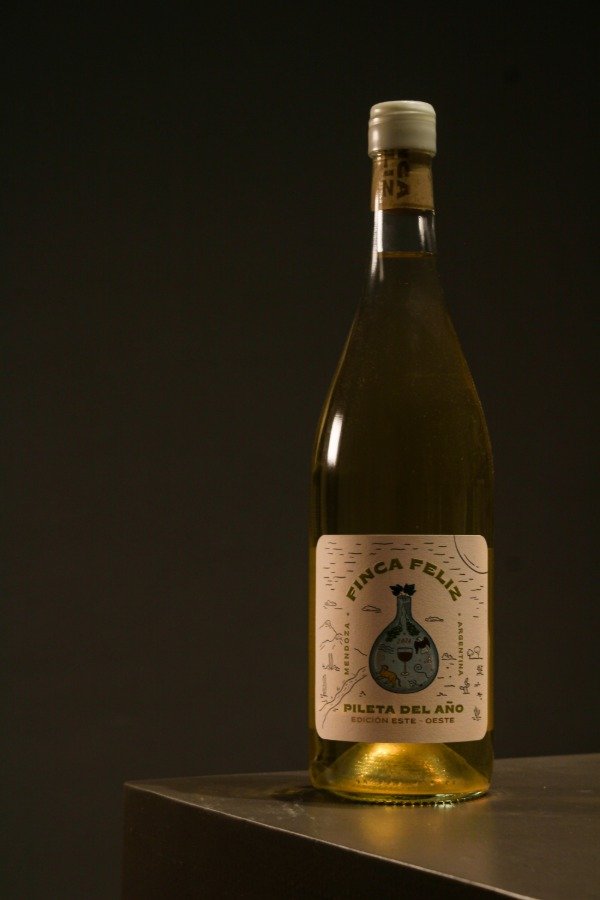 Producto - Finca Feliz Pileta Del Año CHARDONNAY - SAUVIGNON BLANC