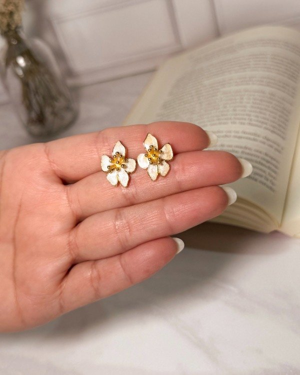 Producto - Aros flor nácar mod 2
