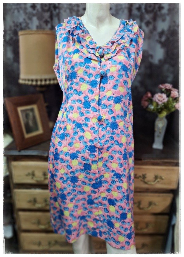 Producto - Vestido Estampado flores azul y fucsia Años 60'