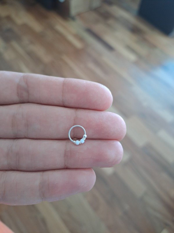 Producto - Argollita de Plata 8mm con Blanco (unidad)