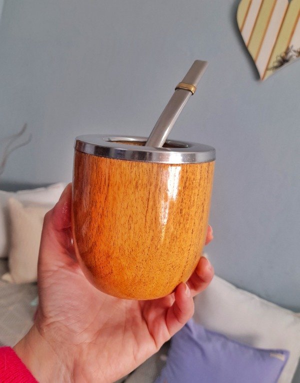 Producto - Mate algarrobo con virola de acero  EN STOCK