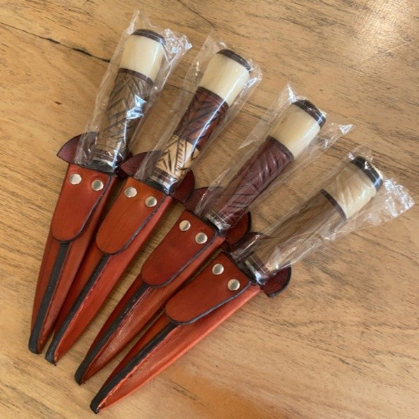 Producto - 062 - Cuchillo TANDIL al carbono GAUCHO combinado surtido x12cm