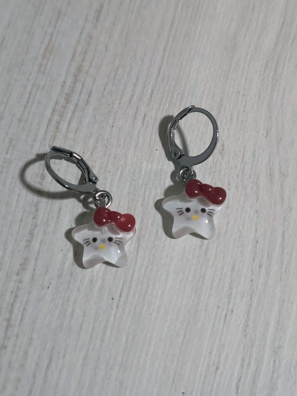 Producto - Aros estrella Kitty