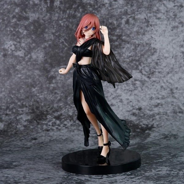 Producto - Figura Nakano Miku - Black Dress - Somos Quintillizas (19cm)
