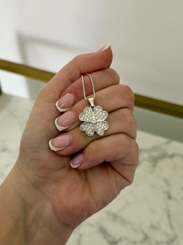 Producto - Cadena con dije TREBOL acero quirurgico