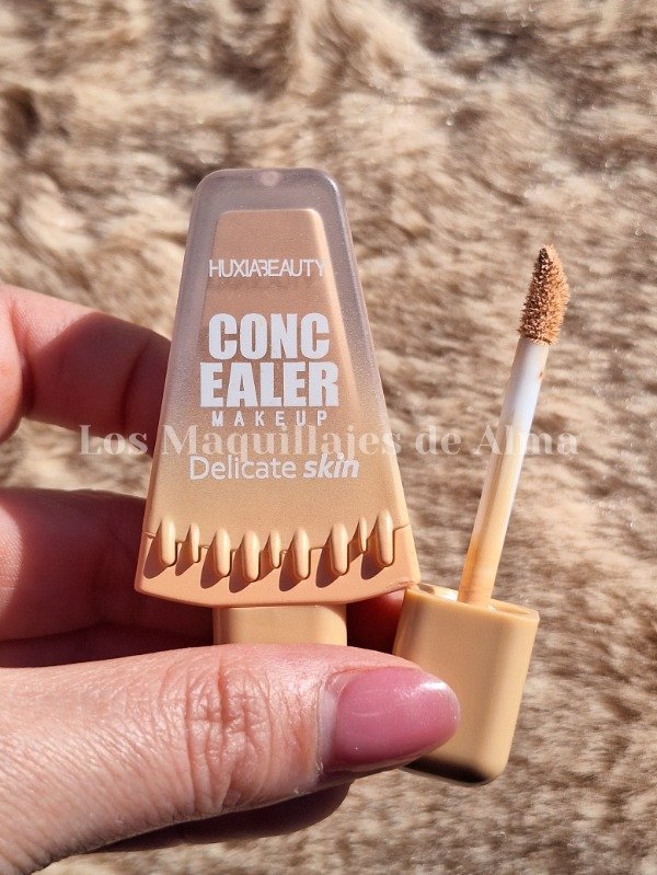 Producto - Corrector de Ojeras Heladito tono MEDIO