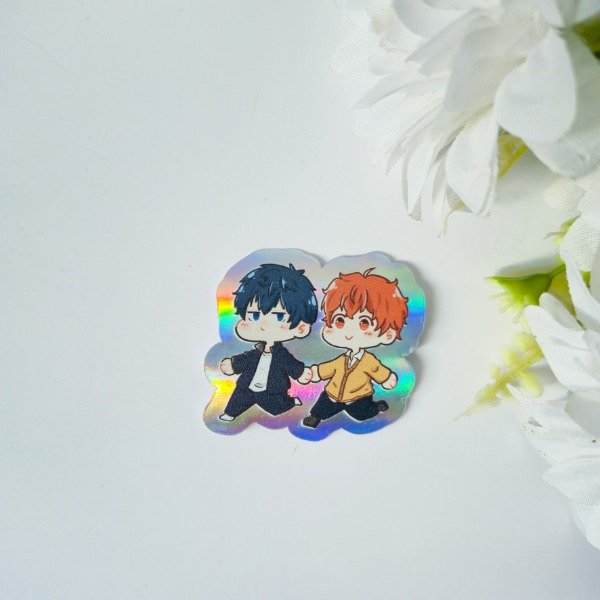 Producto - Sticker Vinilo Holografico - "Akihiko y Haruki"