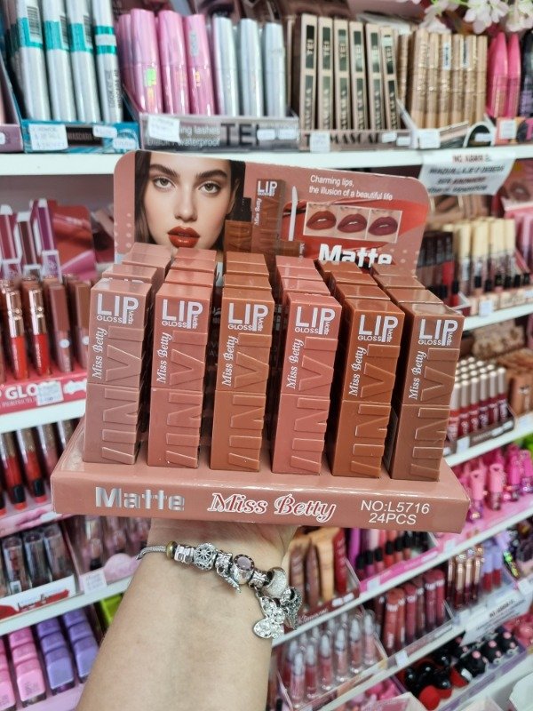 Producto - Labial Matte Vinyl Miss Betty