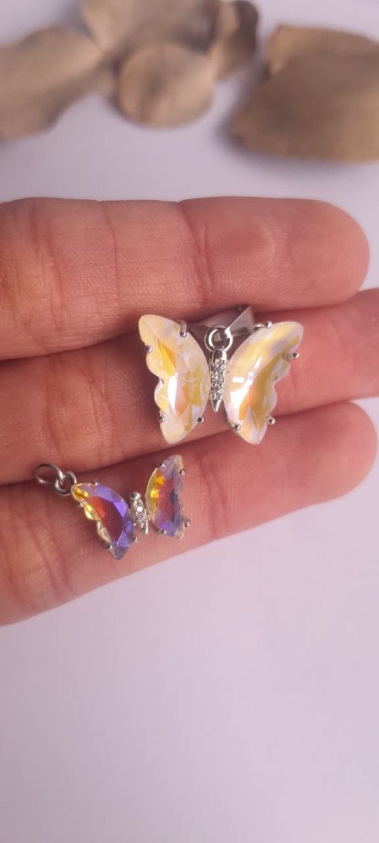 Producto - Dije acero mariposa cristal