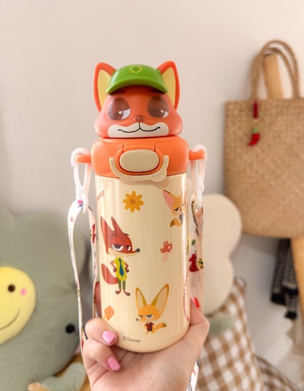 Producto - Botella acero premium original Zootopia con correa