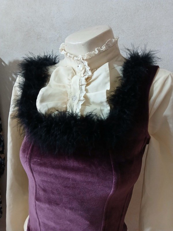 Producto - Blusa romántica beige