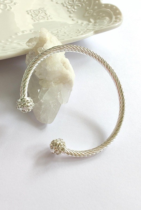 Producto - ESCLAVA YANIS