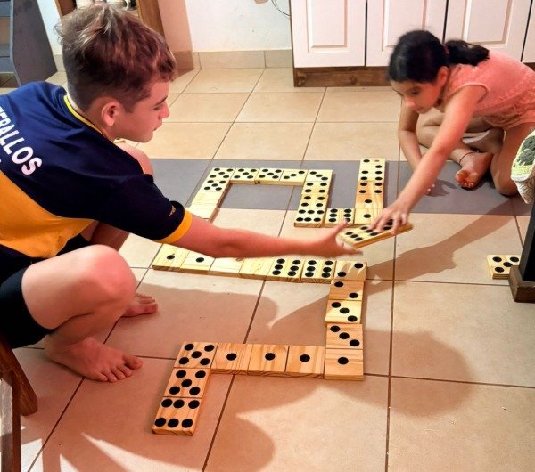 Producto - DOMINÓ GIGANTE