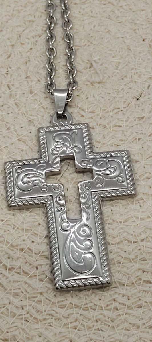 Producto - Cruz calada
