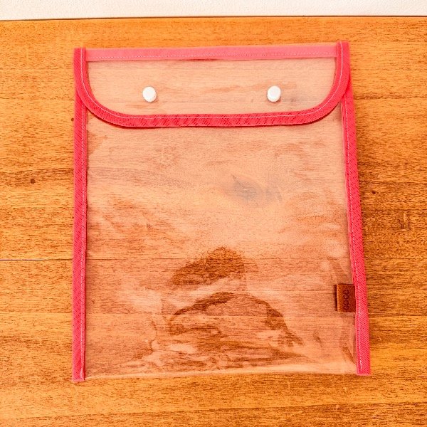 Producto - SOBRE CRISTAL para hojas de carpeta Nro 3 (Coral)