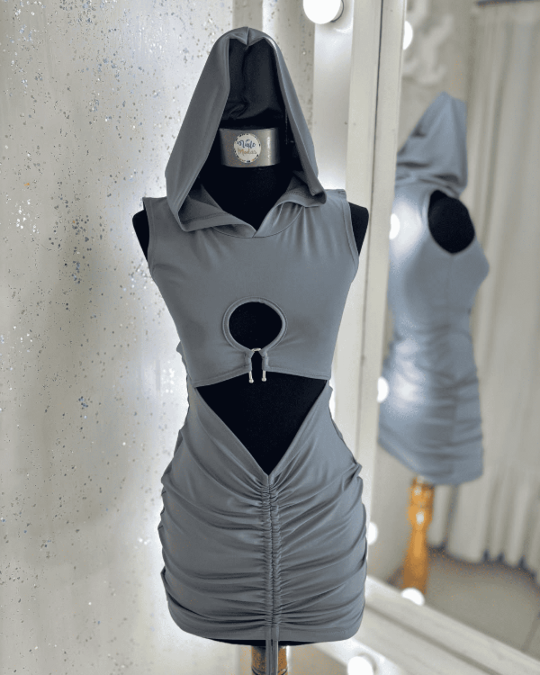 Producto - Vestido Lycra Frunce Capucha Gris