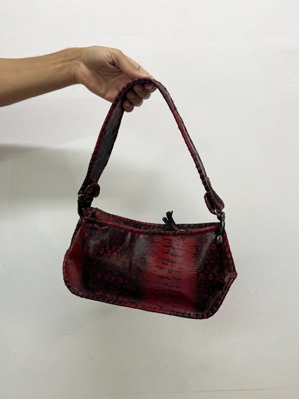 Producto - Castera de cuero red